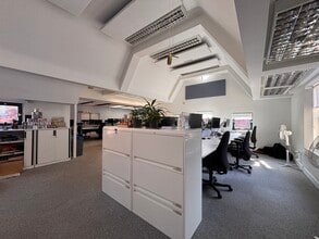 St Thomas St, Winchester à louer Photo intérieure- Image 1 de 5