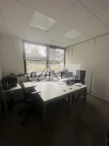 Bureau dans Rosny-sous-Bois à vendre - Photo intérieure - Image 1 de 9