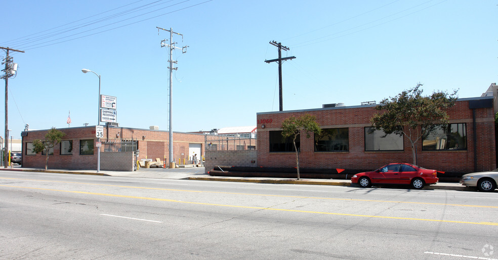 13060 Saticoy St, North Hollywood, CA for sale - Building Photo - Image 1 of 1