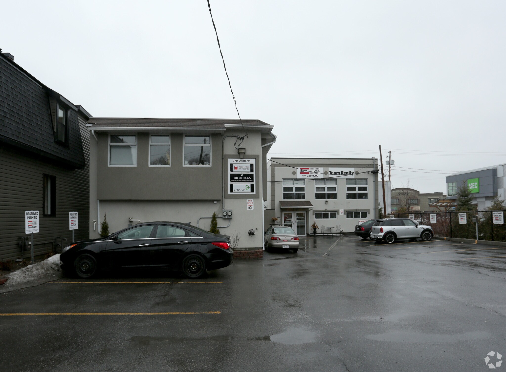 379 Danforth Ave, Ottawa, ON for sale Primary Photo- Image 1 of 1