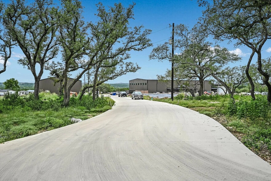 15113 Fitzhugh Rd, Austin, TX for lease - Building Photo - Image 2 of 13