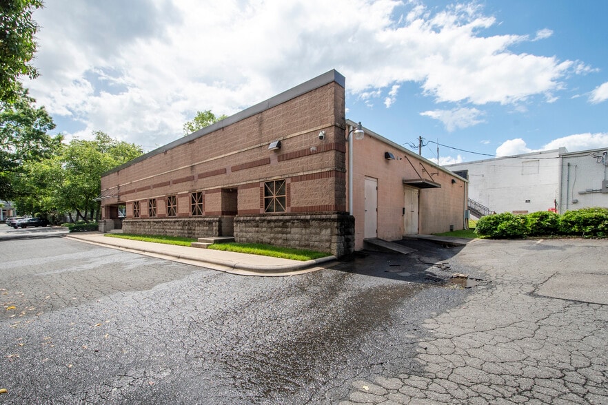 315 Rensselaer Ave, Charlotte, NC for sale - Building Photo - Image 2 of 3