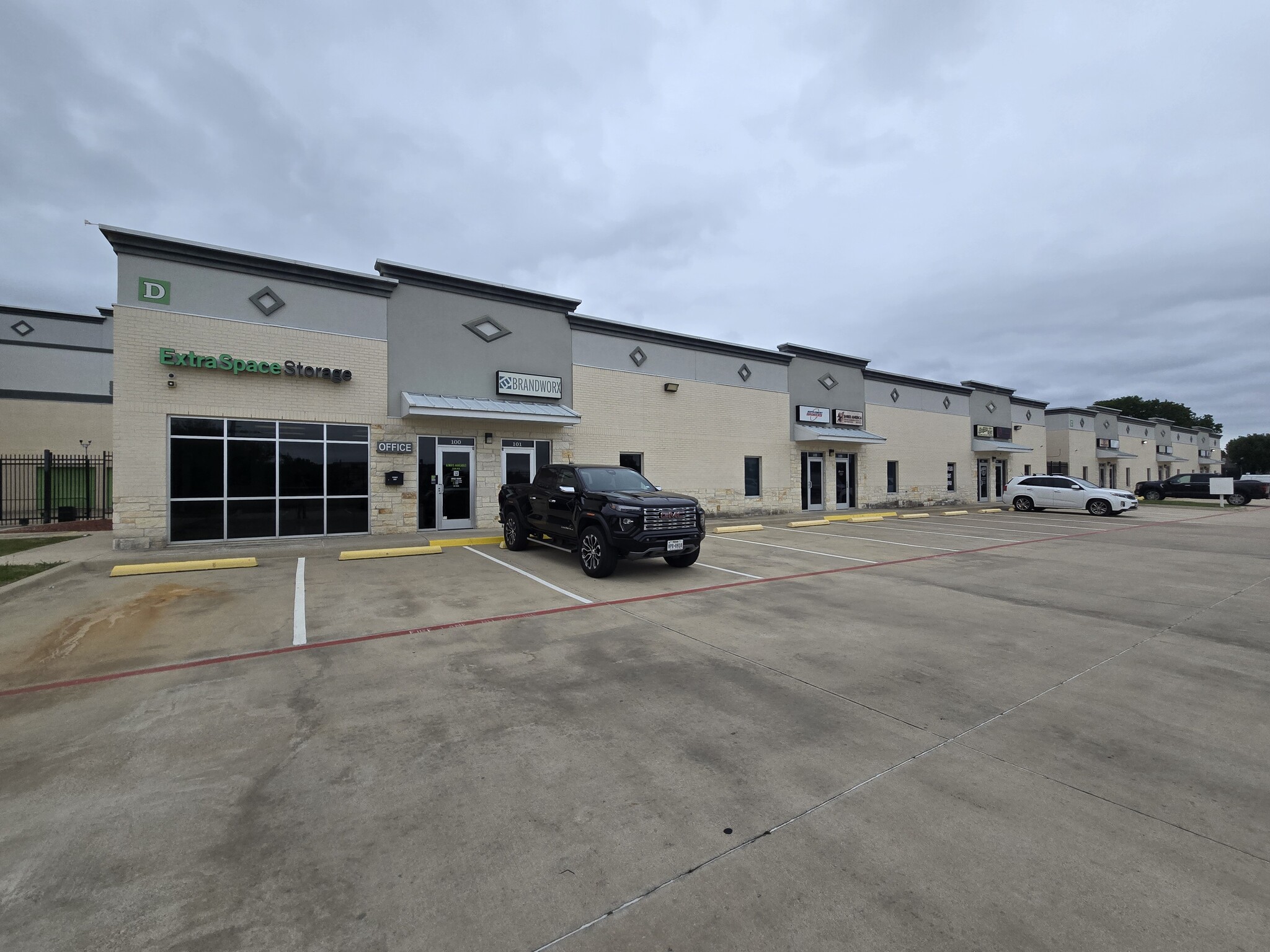 3831 FM 2181, Corinth, TX for lease Interior Photo- Image 1 of 10