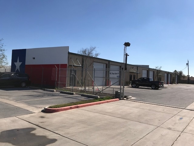 304 E Pecan Blvd, McAllen, TX à louer Photo du bâtiment- Image 1 de 19