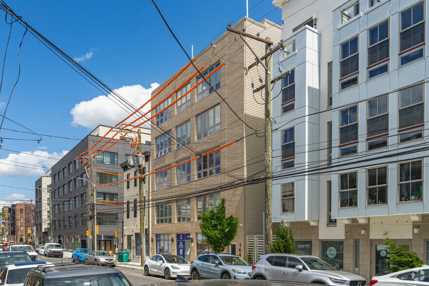 1643 N 2nd St, Philadelphia, PA for lease - Building Photo - Image 1 of 10