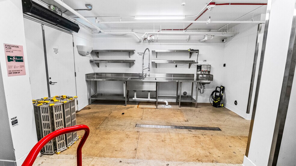 456 Elm Ave, Long Beach, CA à vendre - Photo intérieure - Image 2 de 48