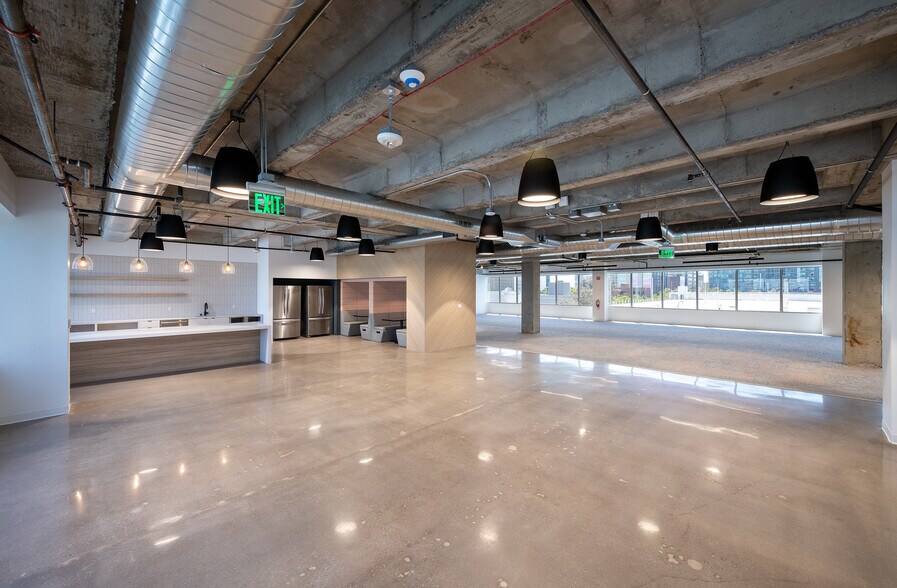 111 W Saint John St, San Jose, CA à louer - Photo du bâtiment - Image 3 de 21
