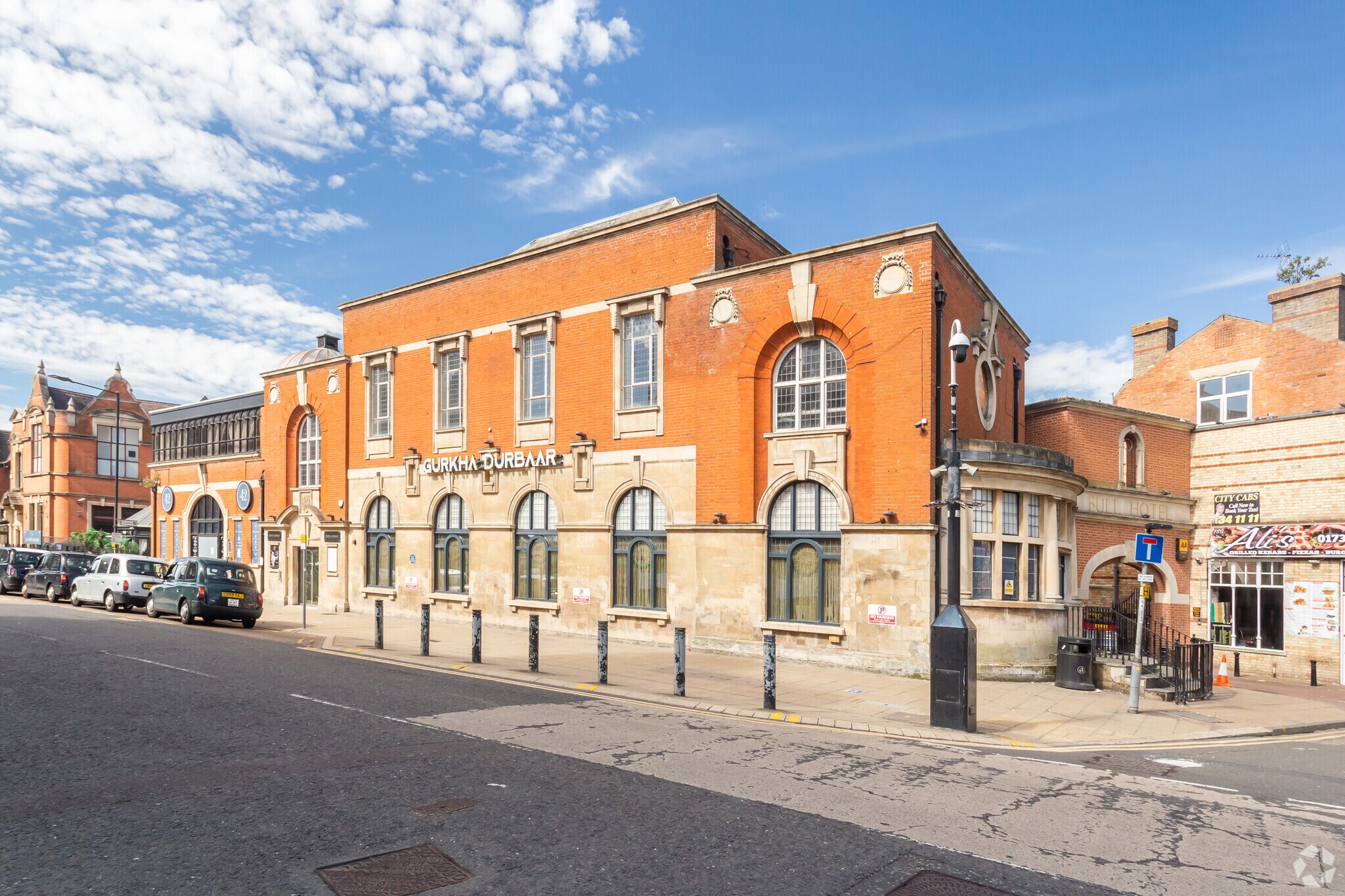 42 Broadway, Peterborough for sale Primary Photo- Image 1 of 7