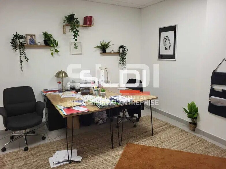 Bureau dans Bourgoin-Jallieu à vendre - Photo intérieure - Image 3 de 5