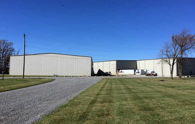 Plus de détails pour 400 W Wall St, Paulding, OH - Industriel à louer