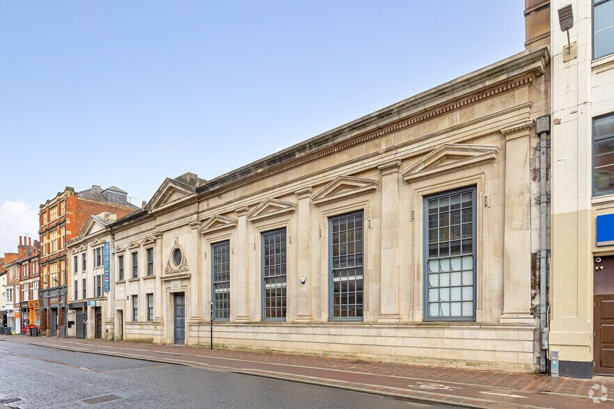 32 Pocklingtons Walk, Leicester for sale - Primary Photo - Image 1 of 10