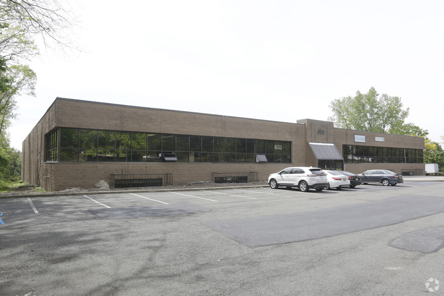 370 Franklin Tpke, Mahwah, NJ for lease - Building Photo - Image 1 of 9