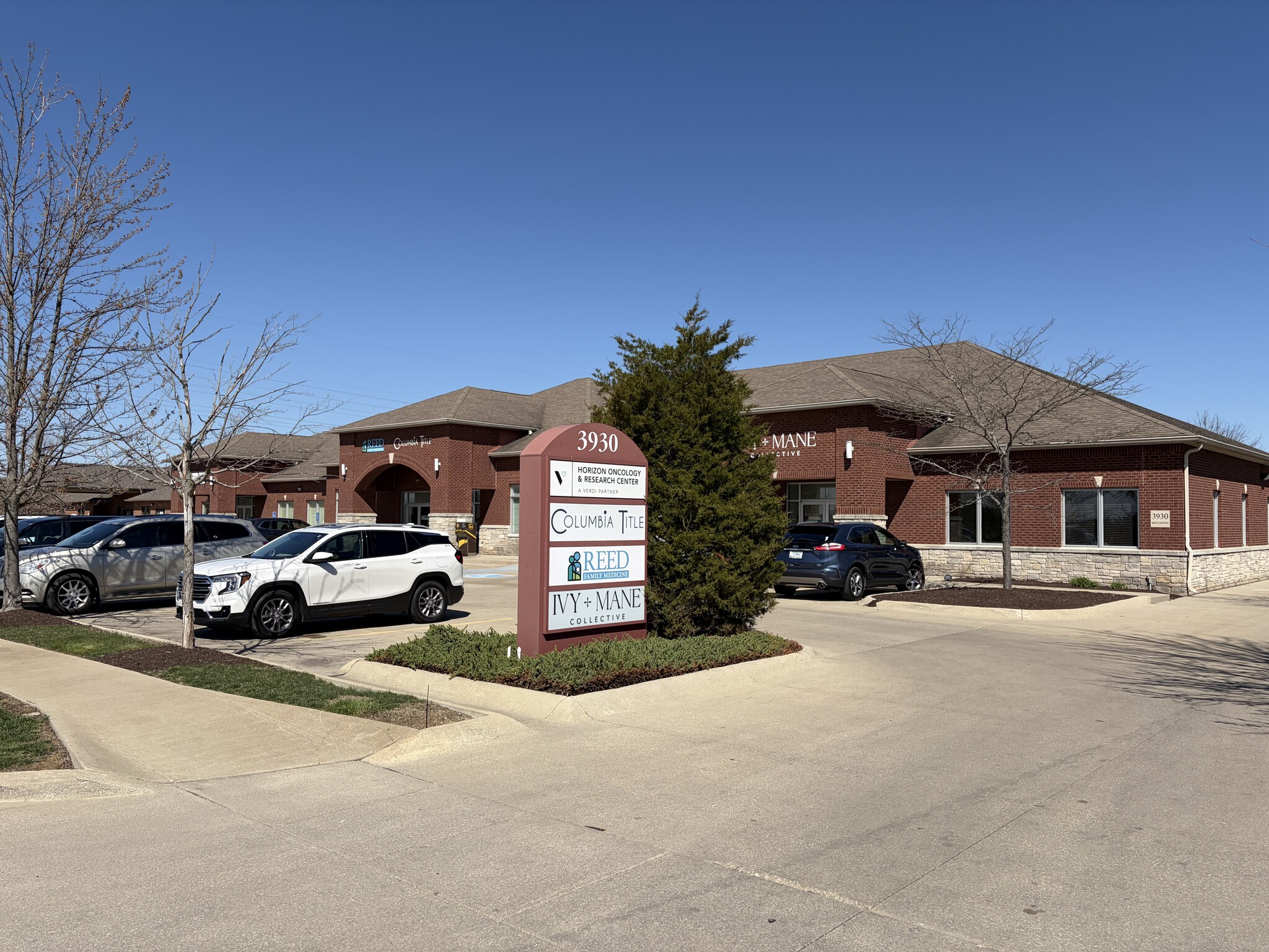 3930 Mezzanine Dr, Lafayette, IN for lease Primary Photo- Image 1 of 52