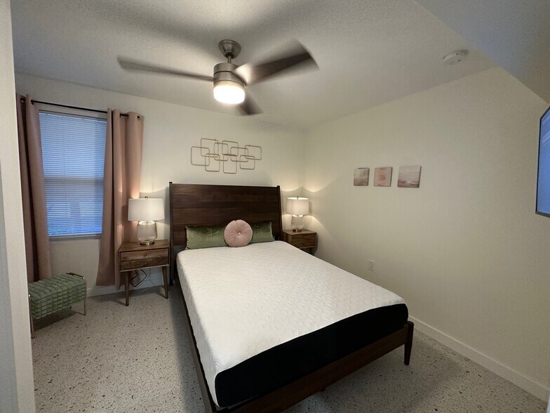 351 NE 7th Ave, Delray Beach, FL à vendre - Photo intérieure - Image 3 de 45