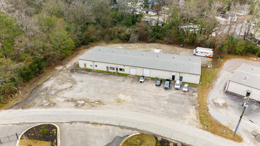 3302 Commerce Dr, Augusta, GA à vendre - Photo du bâtiment - Image 2 de 5