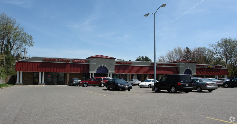 16601 Pearl Rd, Strongsville, OH for lease - Primary Photo - Image 2 of 5