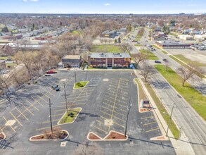 25050 Outer Dr, Lincoln Park, MI - AÉRIEN  Vue de la carte - Image1
