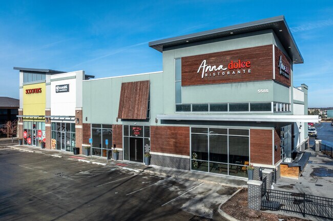 Plus de détails pour 5585 Mills Civic Pky, West Des Moines, IA - Commerce de détail à louer