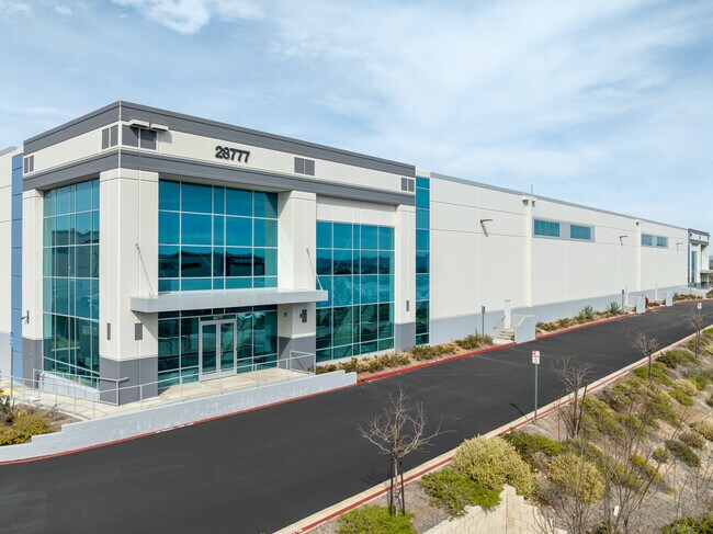 Plus de détails pour 29040 Avenue Valley View, Valencia, CA - Industriel à louer