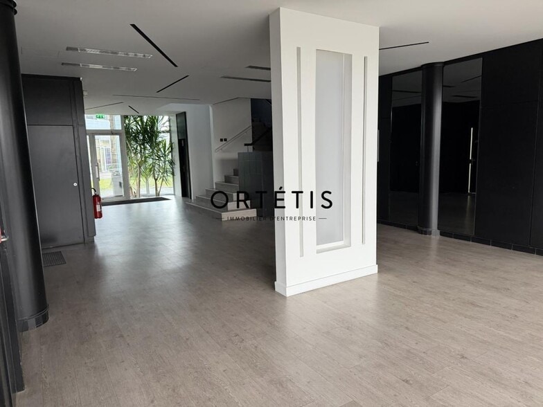 51 Rue Ampère, Labège à louer - Photo intérieure - Image 2 de 12