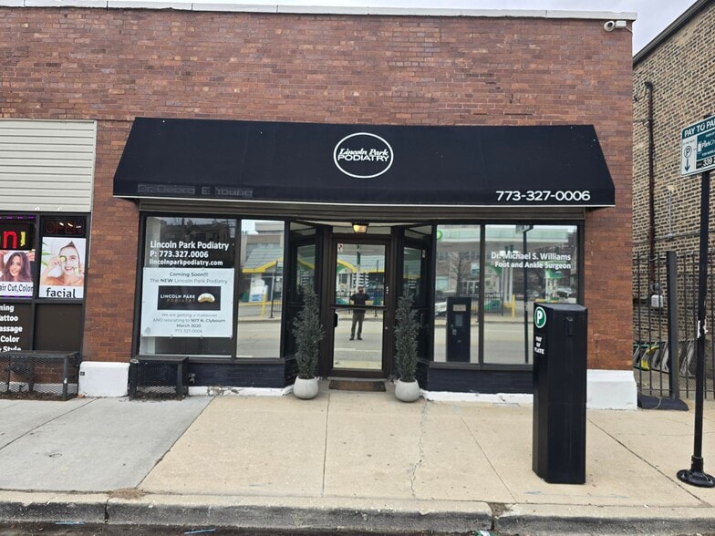 2752 N Southport Ave, Chicago, IL for lease - Building Photo - Image 2 of 8