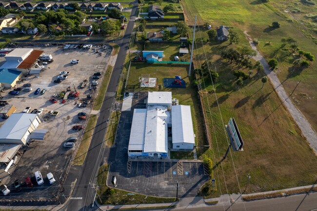 Plus de détails pour 10102 S Padre Island Dr, Corpus Christi, TX - Bureau à vendre