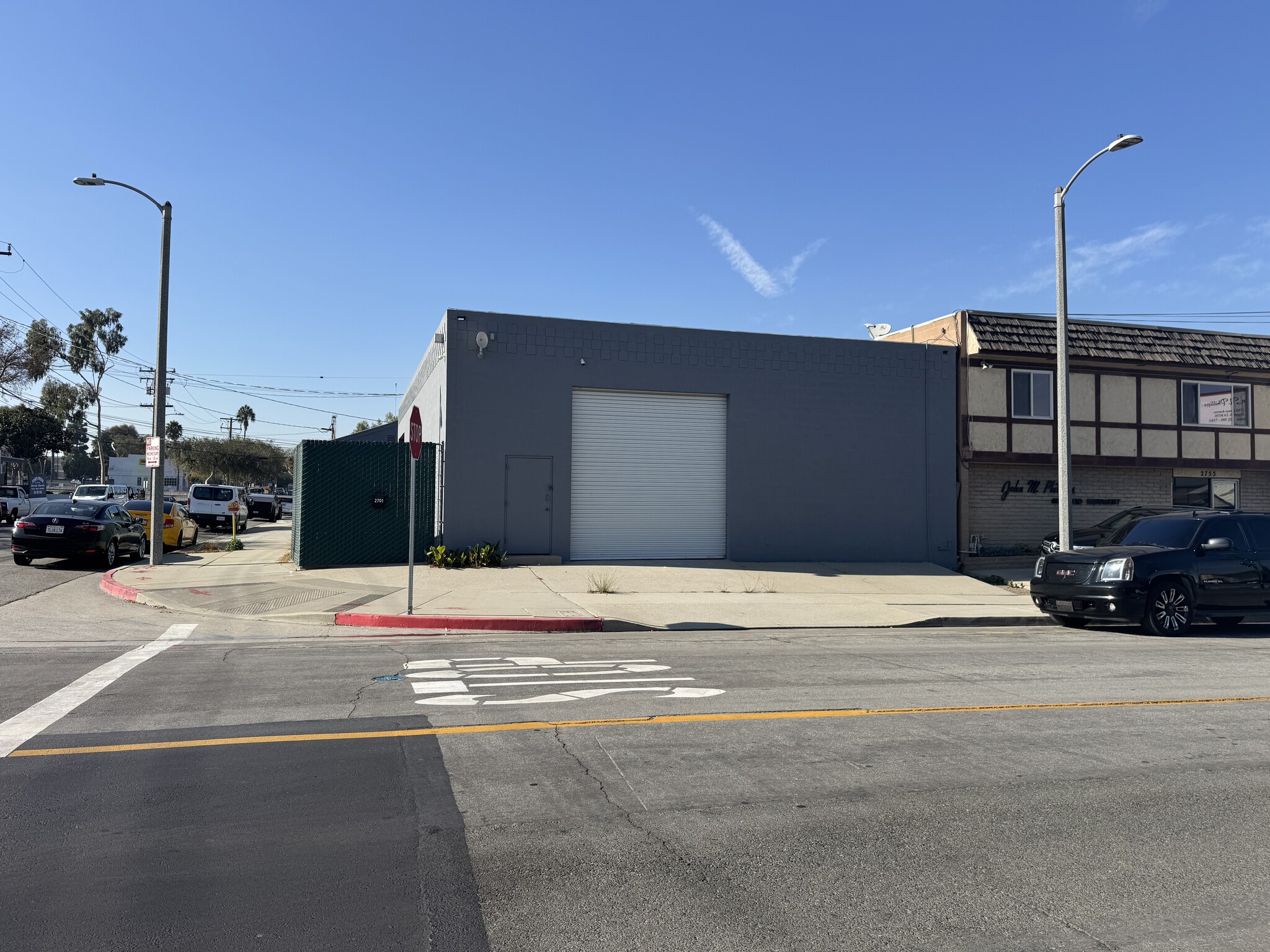 2701 Dawson Ave, Signal Hill, CA for lease Building Photo- Image 1 of 7