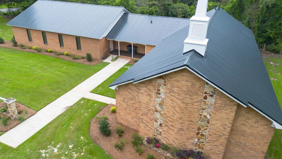 123 N 5th St, Cochran, GA à vendre - Photo principale - Image 1 de 33