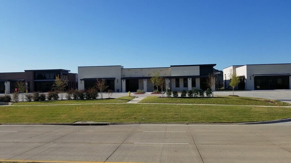 153 E State Highway 121, Coppell, TX à louer - Vidéo sur l’inscription commerciale - Image 2 de 21