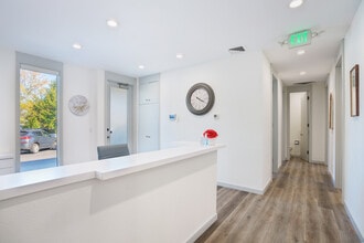 1816 San Miguel Dr, Walnut Creek, CA for lease Matterport 3D Scan- Image 1 of 13