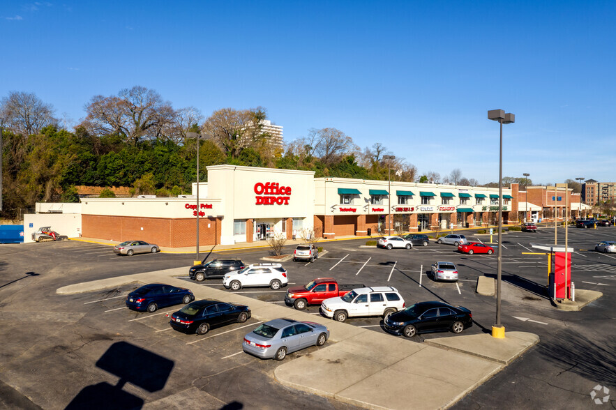 1001 Harden St, Columbia, SC for lease - Building Photo - Image 2 of 12