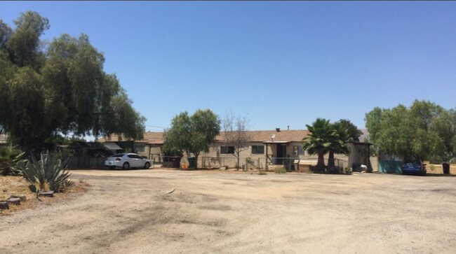 Plus de détails pour 21840 Cottonwood Ave, Moreno Valley, CA - Multi-résidentiel à vendre