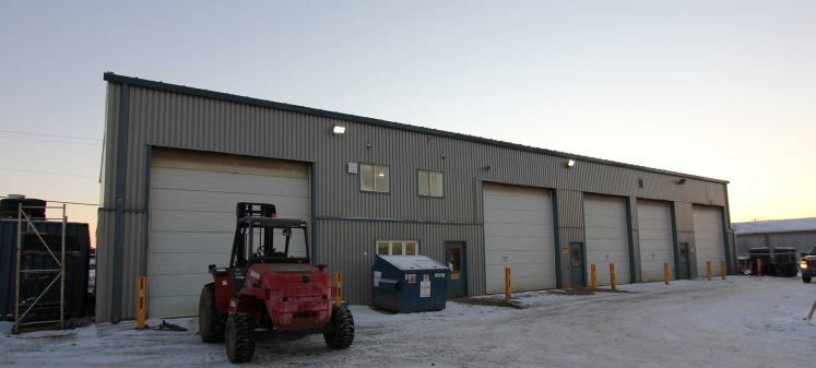 Central MacKenzie Industrial Park portfolio of 2 properties for sale on LoopNet.ca - Primary Photo - Image 1 of 2