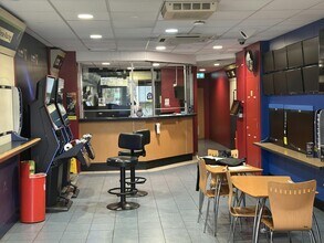 372 Ewell Rd, Surbiton for lease Building Photo- Image 1 of 1