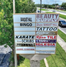 2910-2972 Pleasant Hill Rd, Kissimmee, FL for lease Building Photo- Image 2 of 8