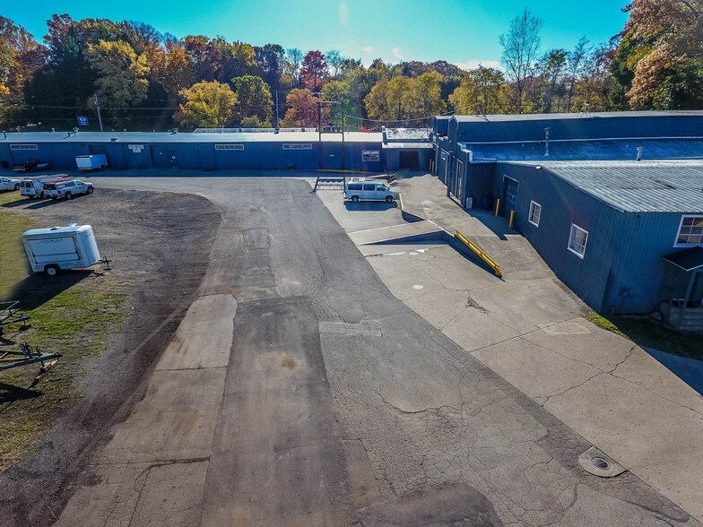 622 Langley Ave, Saint Joseph, MI à louer - Photo du bâtiment - Image 3 de 10