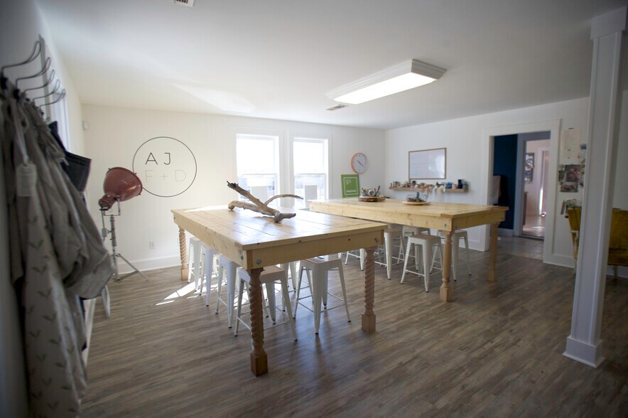 5180 Lavista Rd, Tucker, GA à vendre - Photo du bâtiment - Image 2 de 24