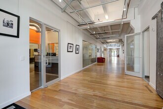 726 W Sheridan Ave, Oklahoma City, OK for lease Interior Photo- Image 2 of 46