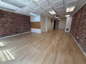 209-211 Kearny St, San Francisco, CA for lease Interior Photo- Image 2 of 8