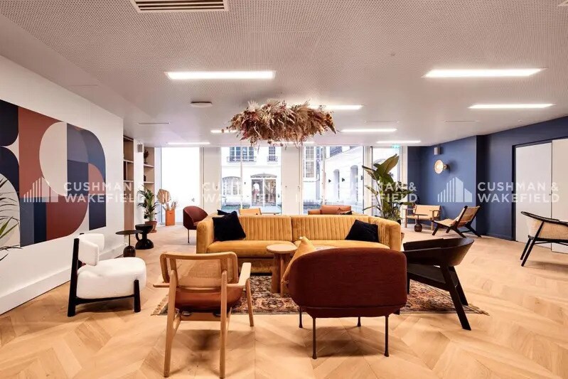 7 Rue De Magdebourg, Paris for lease - Building Photo - Image 3 of 9