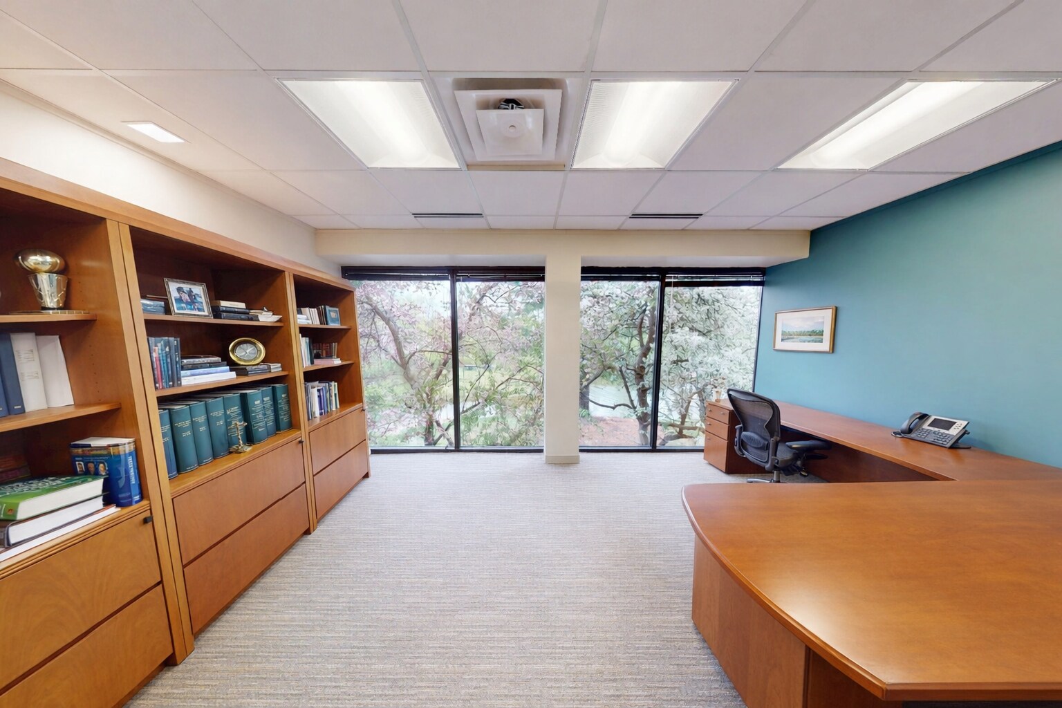 315 E Eisenhower Pky, Ann Arbor, MI à louer Photo intérieure- Image 1 de 6