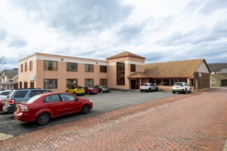 Plus de détails pour 222 W Cunningham St, Butler, PA - Bureau à louer