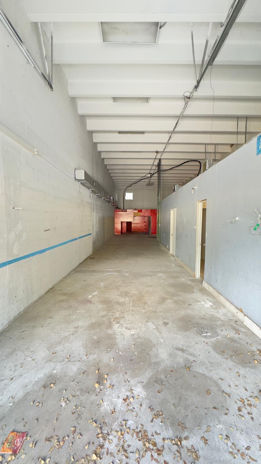 6405-6447 NW 82nd Ave, Miami, FL à louer Photo intérieure- Image 1 de 6