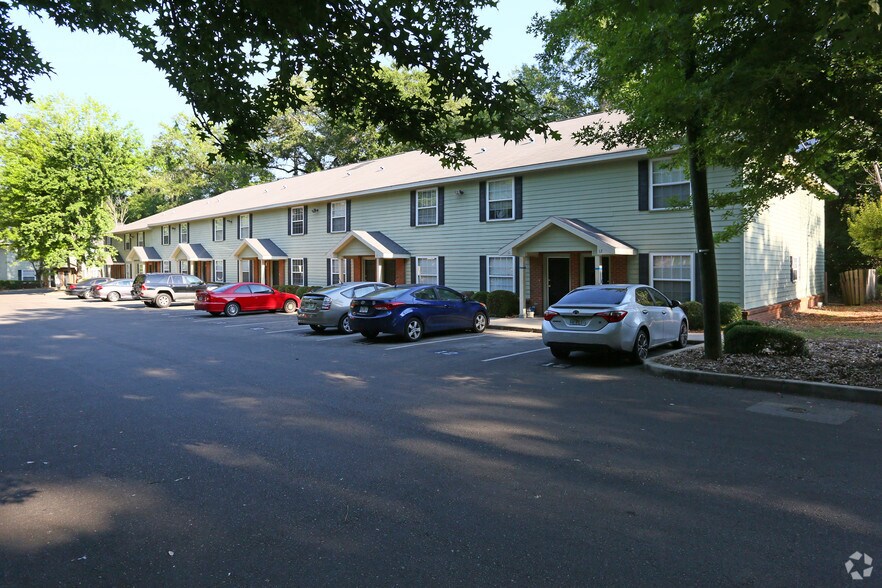 226 Columbia Dr, Tallahassee, FL à vendre - Photo du bâtiment - Image 3 de 23