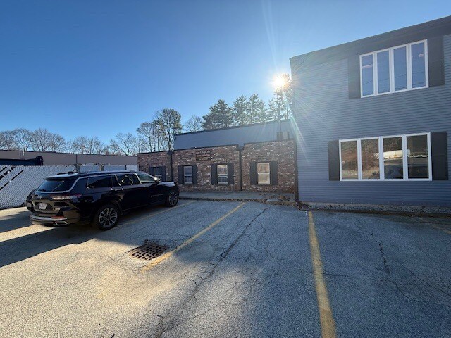 40 Mathewson Dr, Weymouth, MA à vendre - Photo du bâtiment - Image 3 de 14