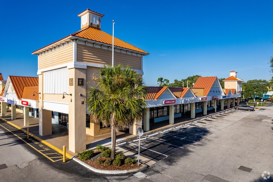 4700 Babcock St NE, Palm Bay, FL for lease - Building Photo - Image 2 of 8