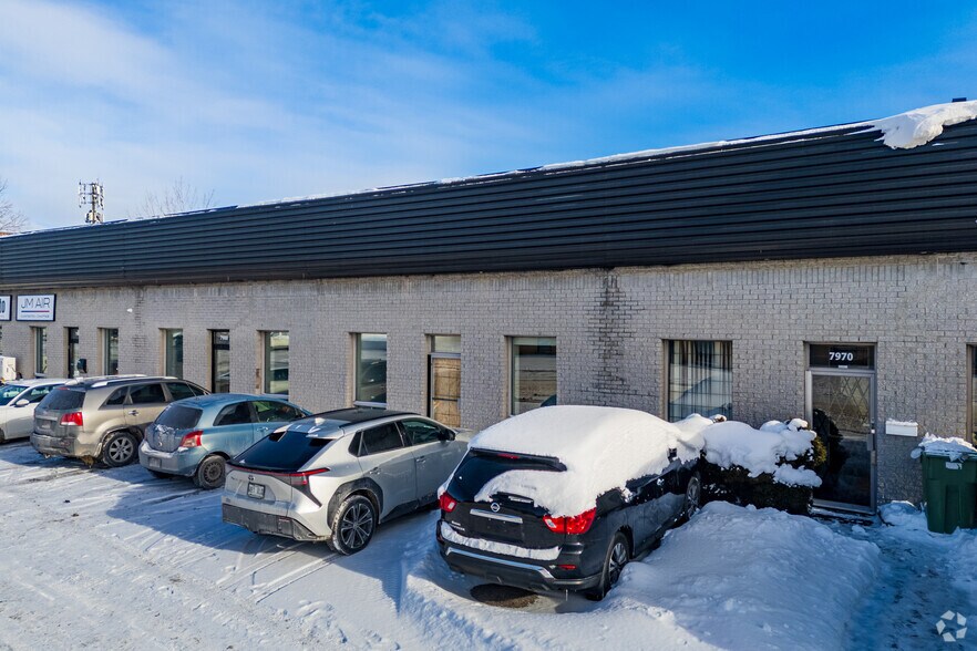 7950-7980 Alfred, Anjou, QC à louer - Photo du bâtiment - Image 2 de 4