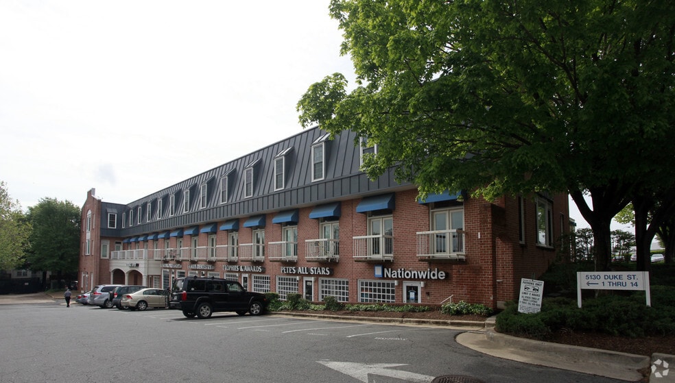 50 S Pickett St, Alexandria, VA for lease - Primary Photo - Image 1 of 28
