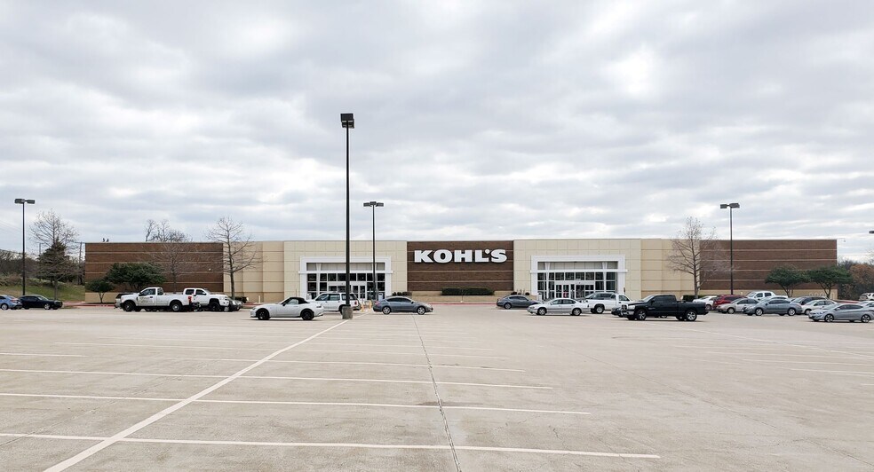 S Carrier Pkwy & I-20, Grand Prairie, TX for lease - Building Photo - Image 3 of 3