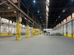 417 N Arch St, Milton, PA for lease Interior Photo- Image 2 of 8